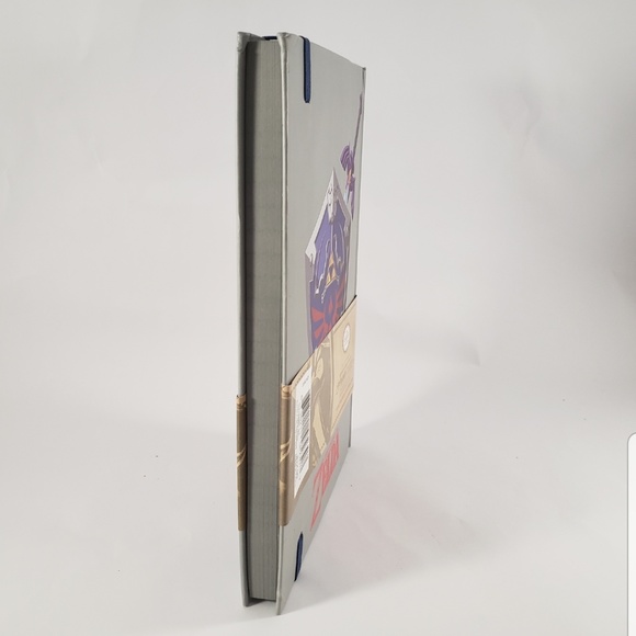 Grey Legend of Zelda Journal with Hyrule Shield - Picture 5 of 6